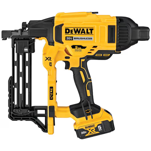 DCFS950P2 - 20V MAX XR 9 GA Cordless Fencing Stapler Kit